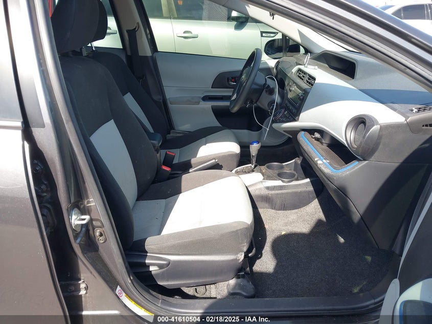 2012 TOYOTA PRIUS C VIN: JTDKDTB38C1008772