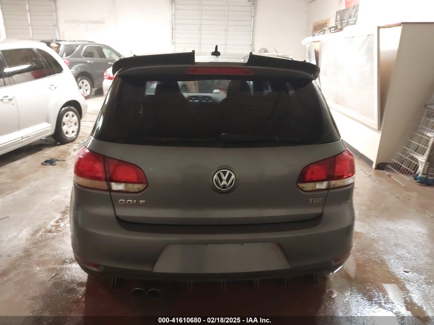2011 VOLKSWAGEN GOLF VIN: WVWBM7AJ9BW144871