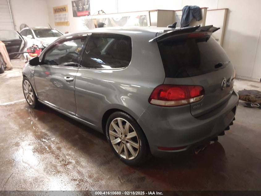 2011 VOLKSWAGEN GOLF VIN: WVWBM7AJ9BW144871