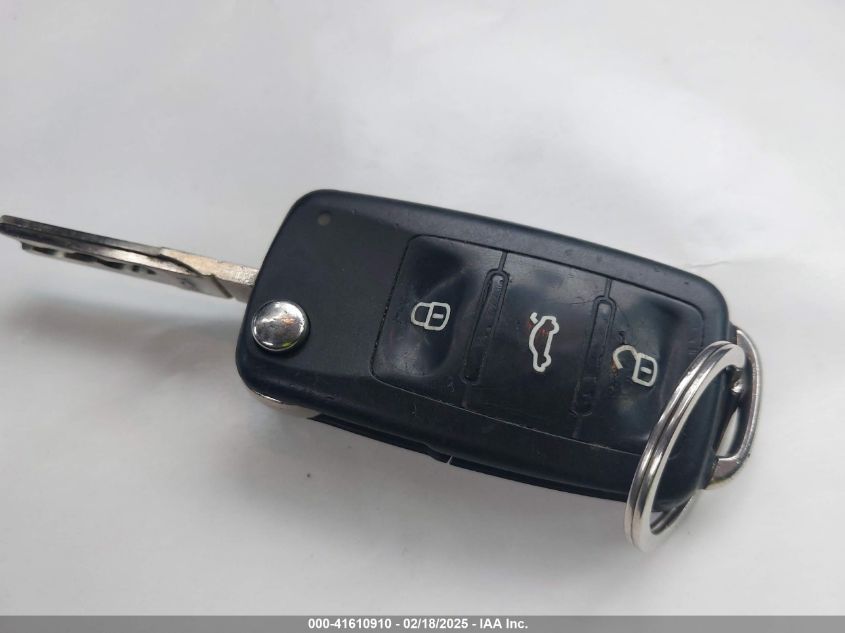 2016 Volkswagen Beetle Coupe 1.8T Se VIN: 3VWJ17AT0GM627059 Lot: 41610910