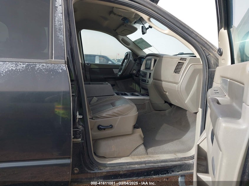 2007 DODGE RAM 1500 VIN: 1D7HU18267S255260