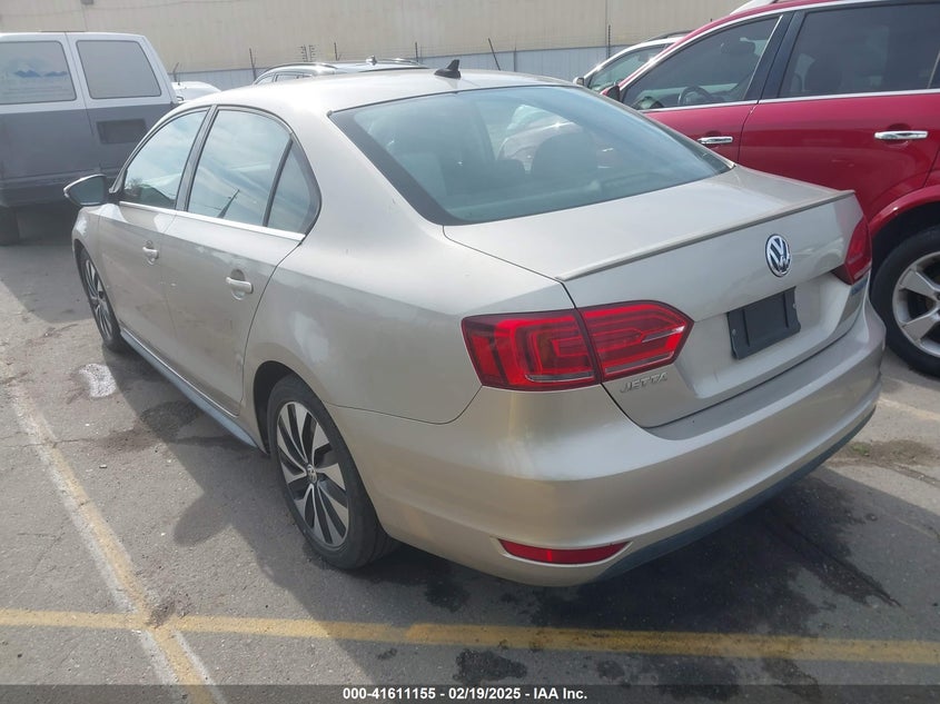 2013 VOLKSWAGEN JETTA VIN: 3VW637AJ4DM251847