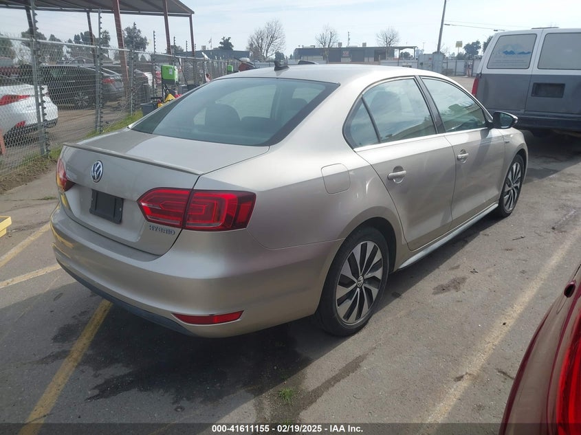 2013 VOLKSWAGEN JETTA VIN: 3VW637AJ4DM251847