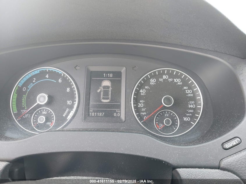 2013 VOLKSWAGEN JETTA VIN: 3VW637AJ4DM251847