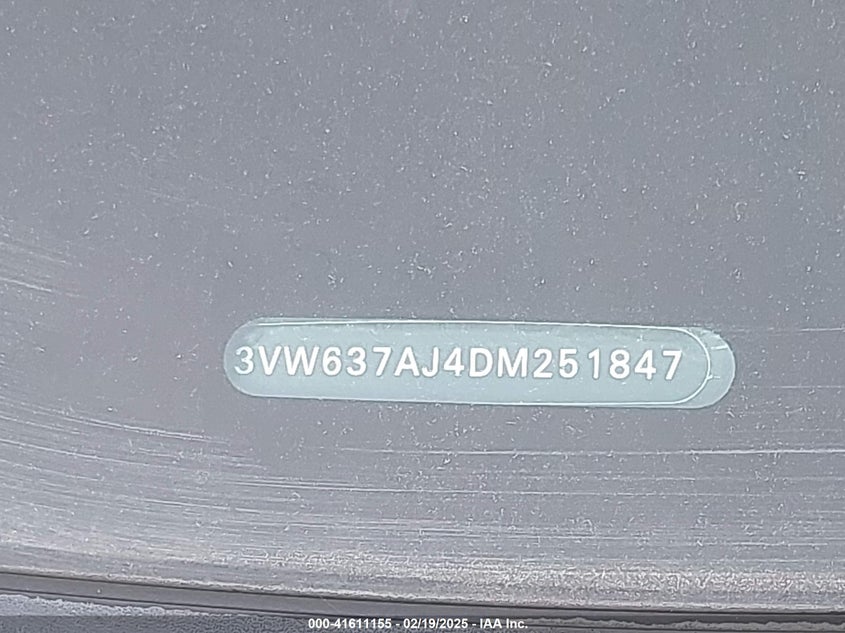 2013 VOLKSWAGEN JETTA VIN: 3VW637AJ4DM251847