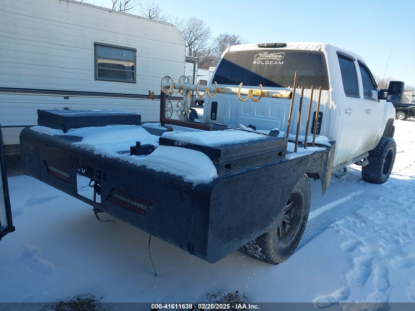 2009 CHEVROLET SILVERADO 2500HD VIN: 1GCHK63699F147539
