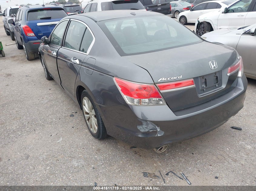 2012 HONDA ACCORD VIN: 1HGCP3F81CA006011