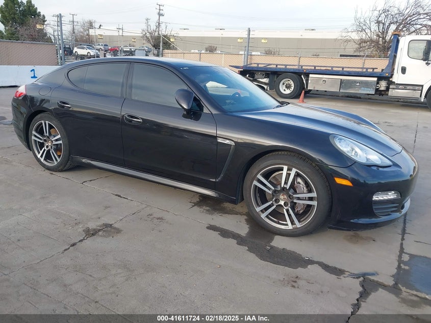 2013 PORSCHE PANAMERA 4 - WP0AA2A79DL010118