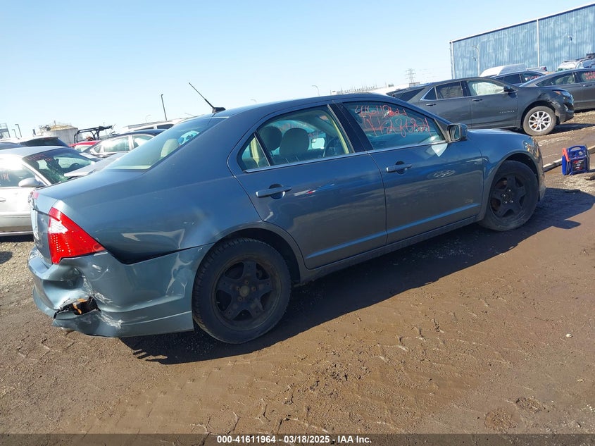 2011 FORD FUSION VIN: 3FAHP0HA1BR233759