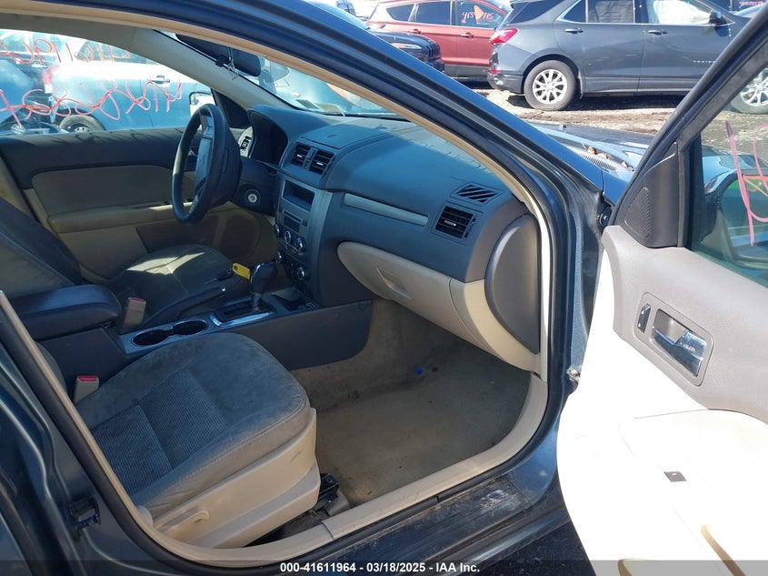 2011 FORD FUSION VIN: 3FAHP0HA1BR233759