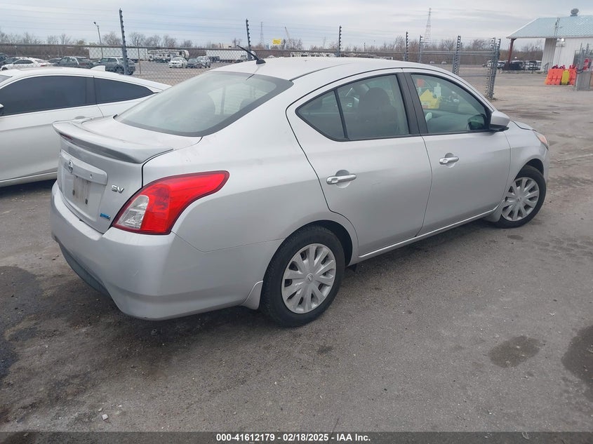 2015 NISSAN VERSA 1.6 SV - 3N1CN7AP9FL825522