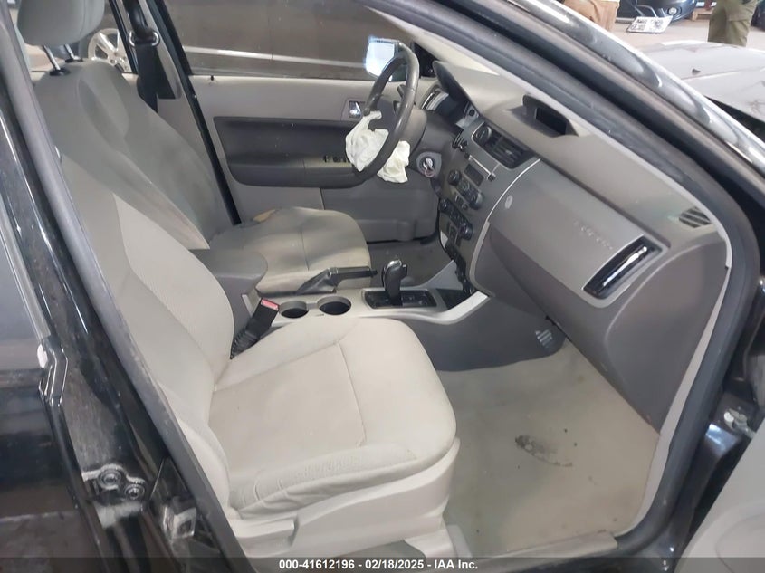 2008 FORD FOCUS VIN: 1FAHP35N08W157353