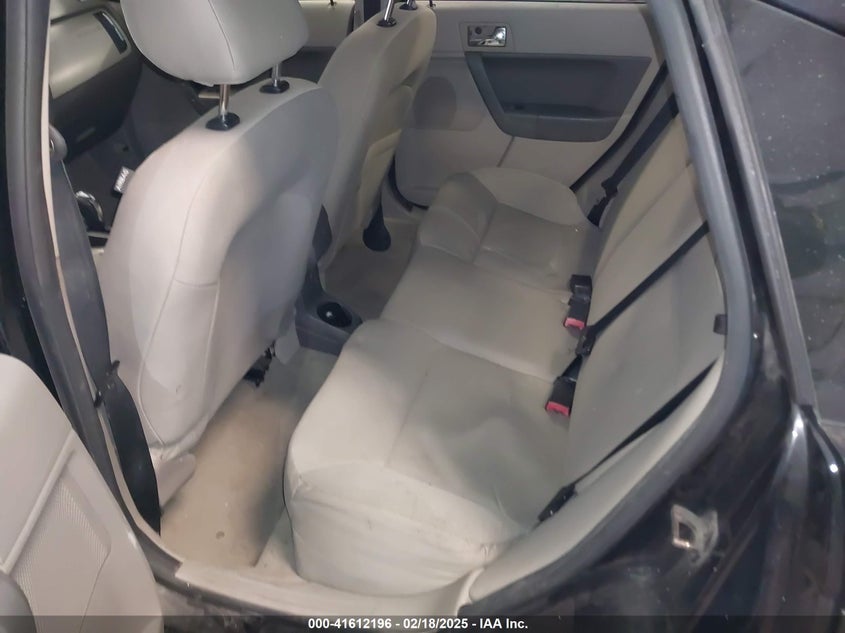 2008 FORD FOCUS VIN: 1FAHP35N08W157353