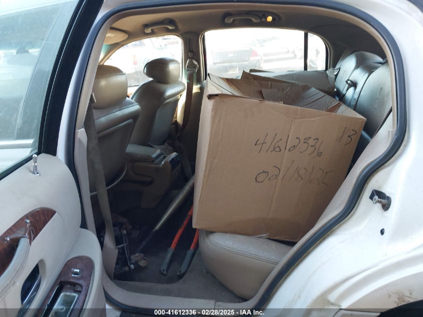 2001 Lincoln Town Car Executive VIN: 1LNHM81W31Y694836 Lot: 41612336