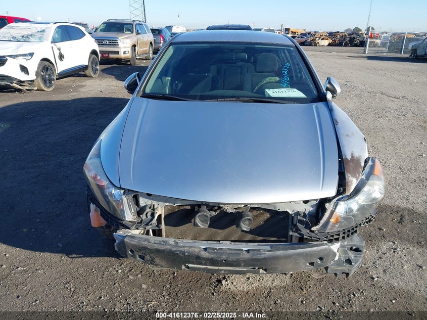 2008 HONDA ACCORD VIN: 1HGCP26408A030542