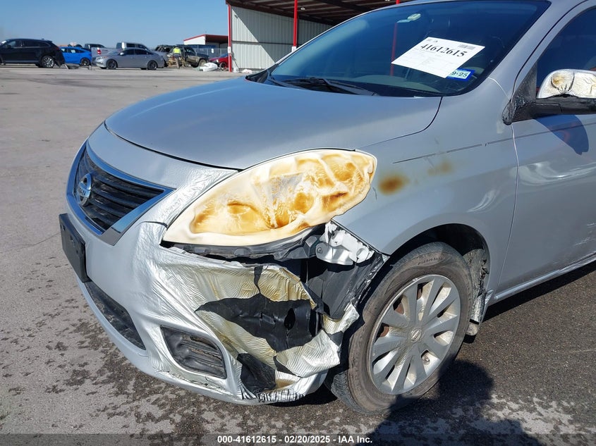 2014 NISSAN VERSA 1.6 SV - 3N1CN7AP1EL801505