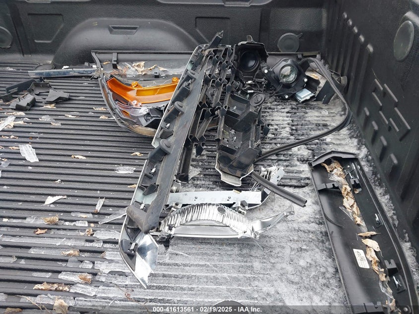 2017 CHEVROLET SILVERADO 1500 1LT - 1GCVKREC0HZ325908