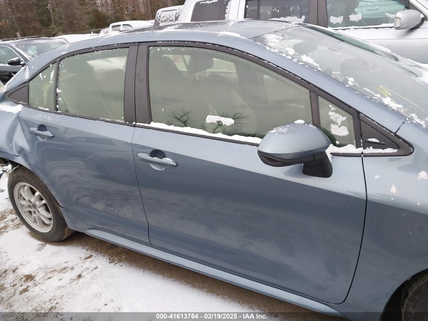 2022 TOYOTA COROLLA VIN: JTDEAMDE0NJ045716