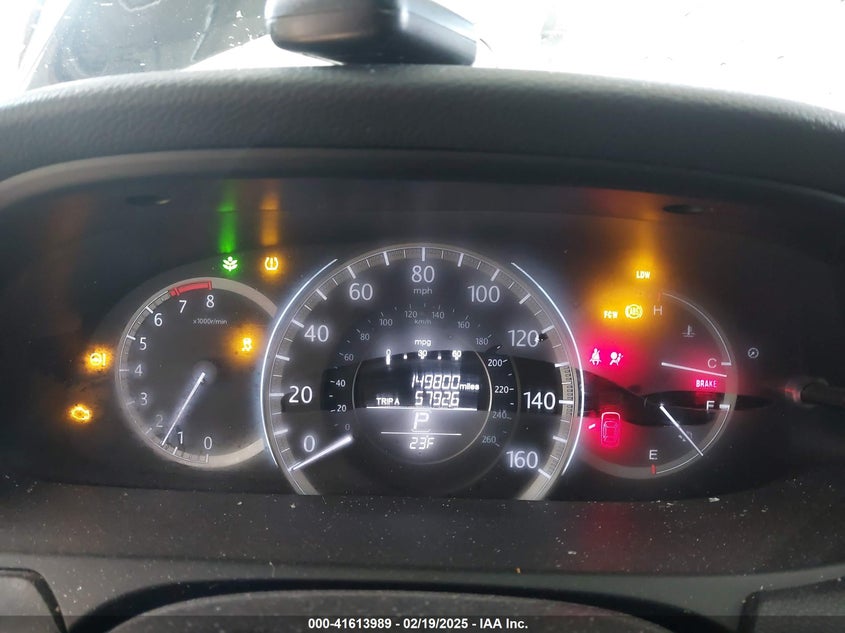2015 HONDA ACCORD VIN: 1HGCR2F83FA121458