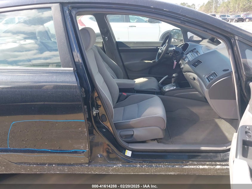 2016 NISSAN VERSA VIN: 1HGFA16887L096304