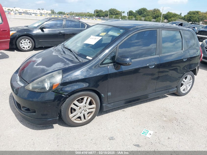 2008 HONDA FIT VIN: JHMGD38648S008288