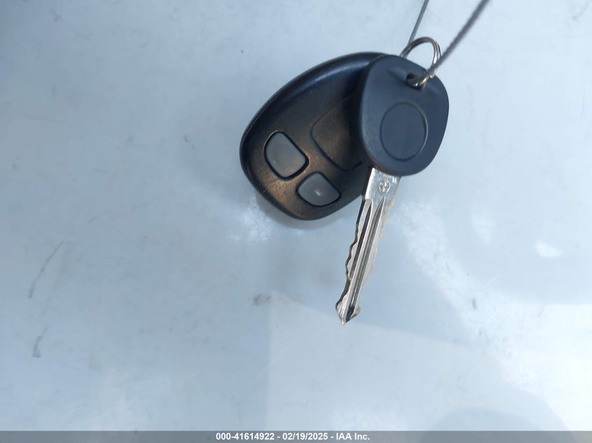 2007 Chevrolet Tahoe Ls VIN: 1GNFC13067R225460 Lot: 41614922