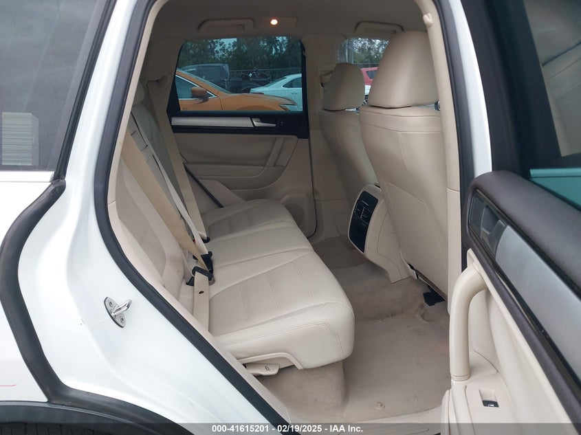 2013 VOLKSWAGEN TOUAREG VR6 SPORT - WVGEF9BP6DD004373