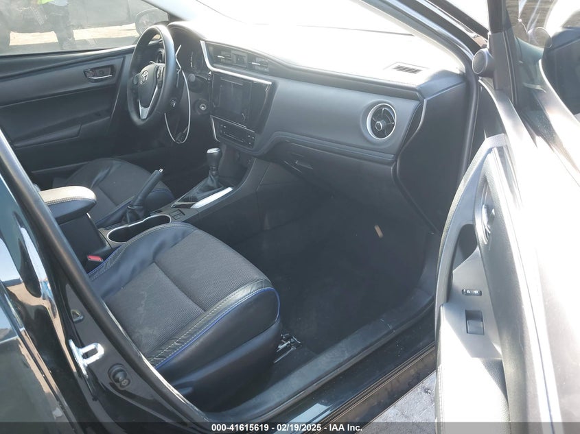 2018 TOYOTA COROLLA SE - 5YFBURHE9JP773901