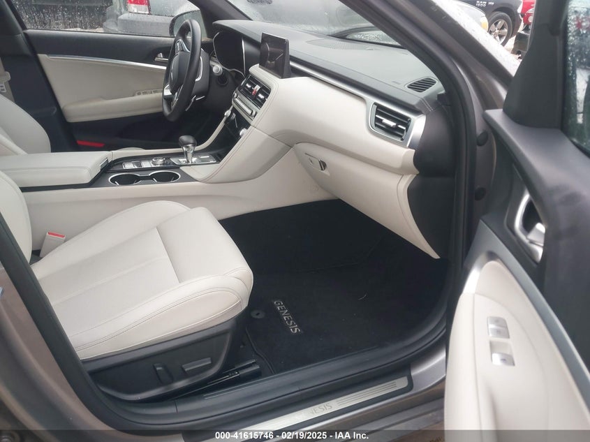 2024 GENESIS G70 VIN: KMTG34SC8RU142611