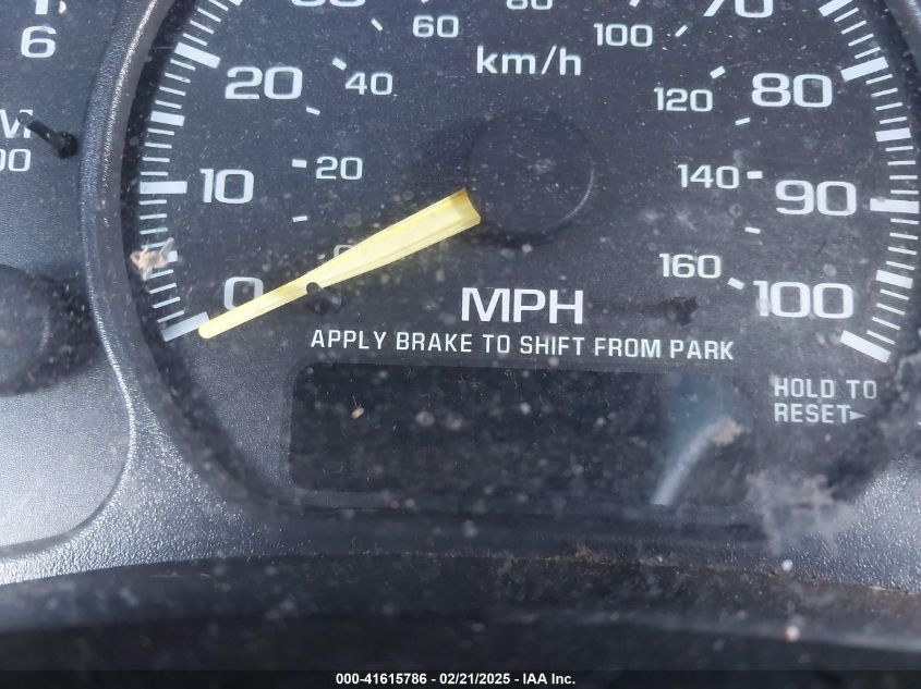 2000 Chevrolet Silverado 1500 Ls VIN: 1GCEC19V6YZ114125 Lot: 41615786