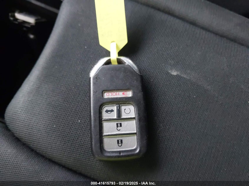 2016 HONDA CIVIC VIN: 19XFC1F3XGE200572