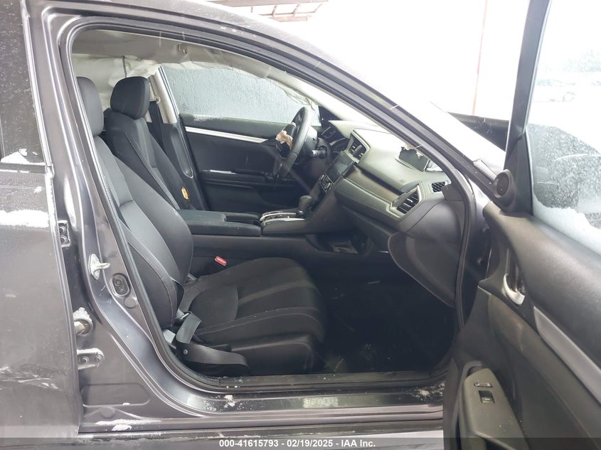 2016 HONDA CIVIC VIN: 19XFC1F3XGE200572