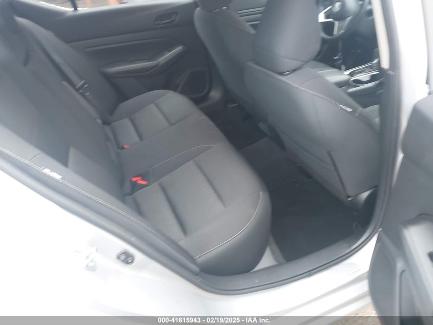 2024 NISSAN ALTIMA VIN: 1N4BL4DV1RN331205