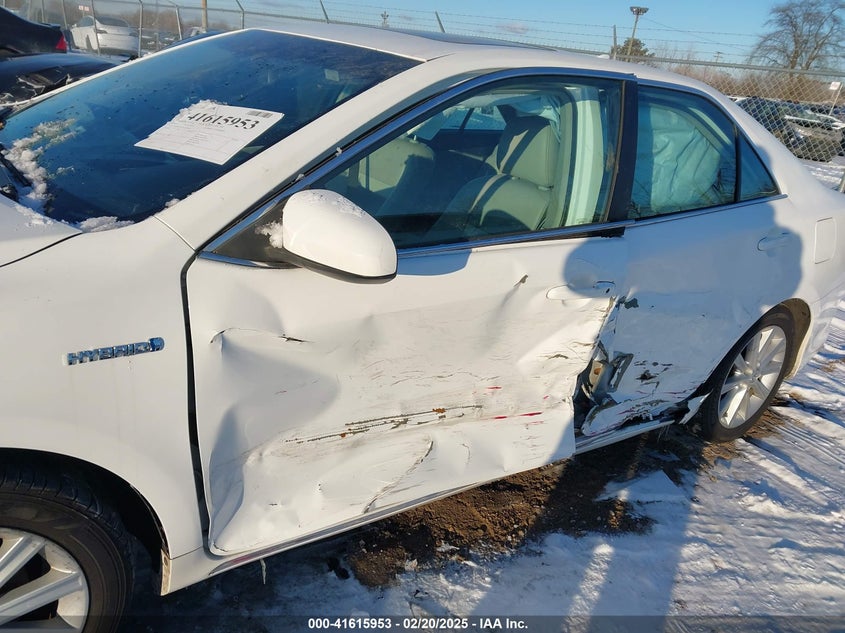 2014 TOYOTA CAMRY HYBRID VIN: 4T1BD1FK1EU109493
