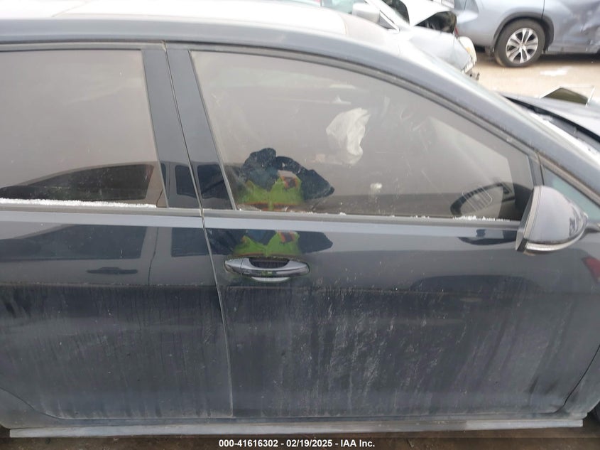 2015 VOLKSWAGEN GOLF GTI 2.0T SE 4-DOOR - 3VW4T7AU1FM070225