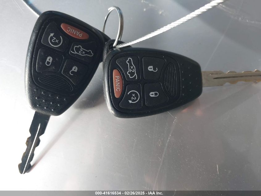 2007 Jeep Commander Limited VIN: 1J8HG58N17C530457 Lot: 41616534