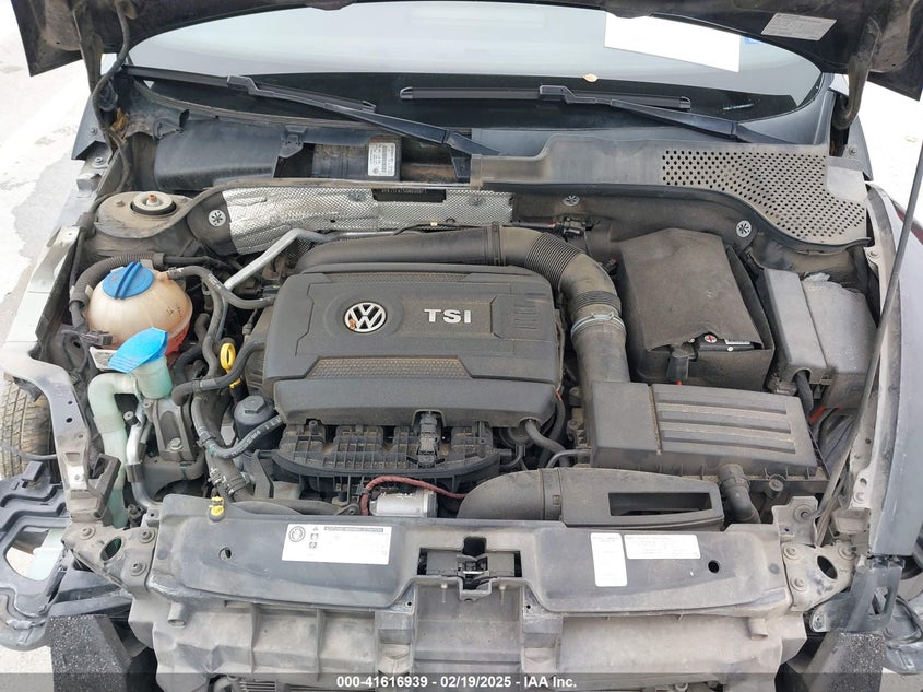 2016 VOLKSWAGEN BEETLE VIN: 3VWJ17AT5GM636971