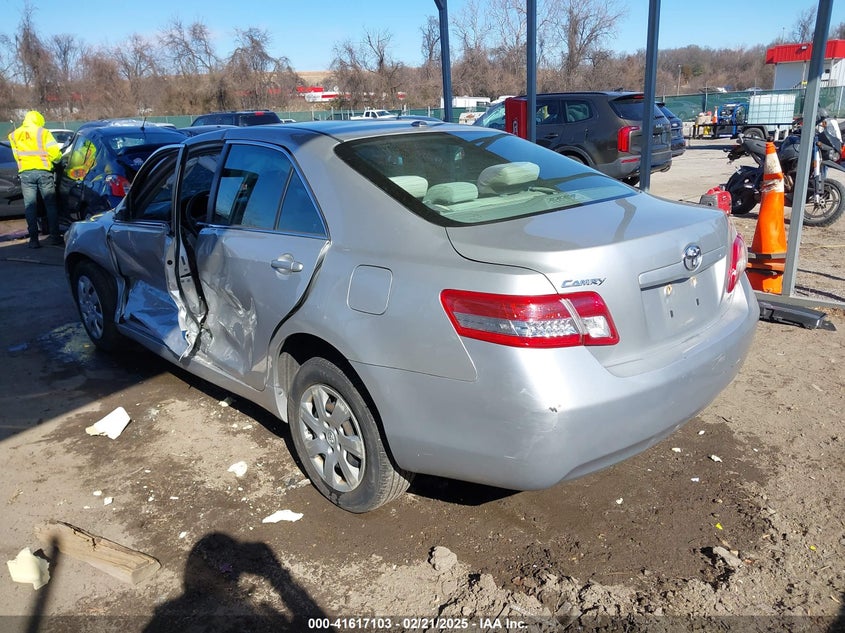 2010 TOYOTA CAMRY VIN: 4T1BF3EK8AU044725