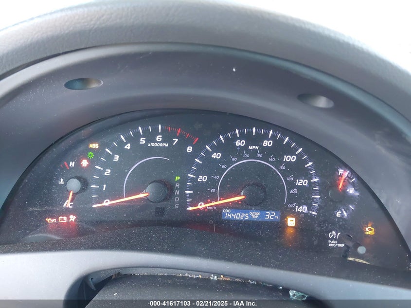2010 TOYOTA CAMRY VIN: 4T1BF3EK8AU044725