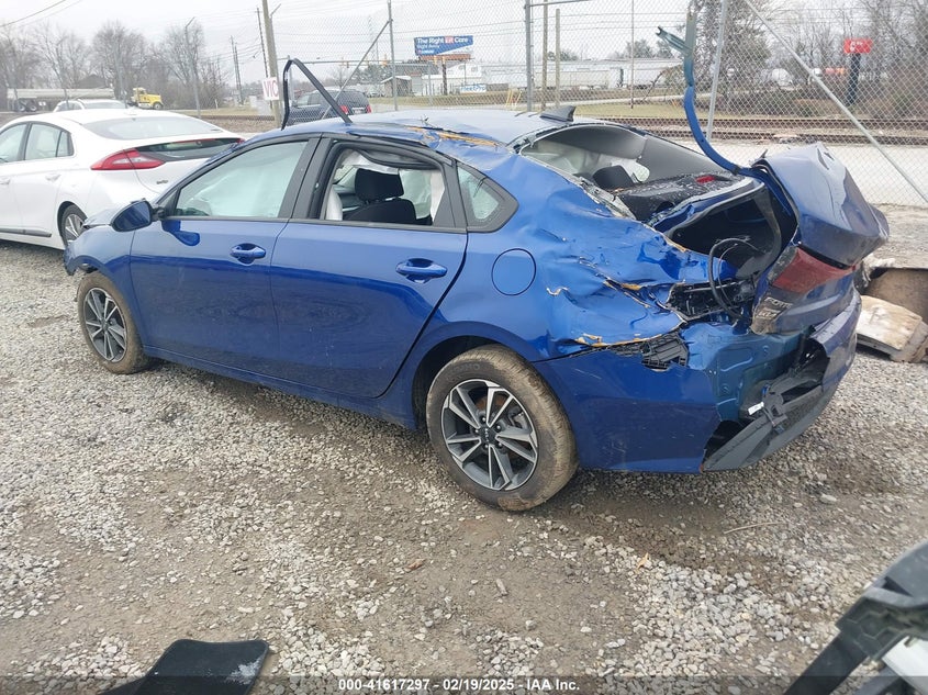 2023 KIA FORTE LXS - 3KPF24AD5PE565908