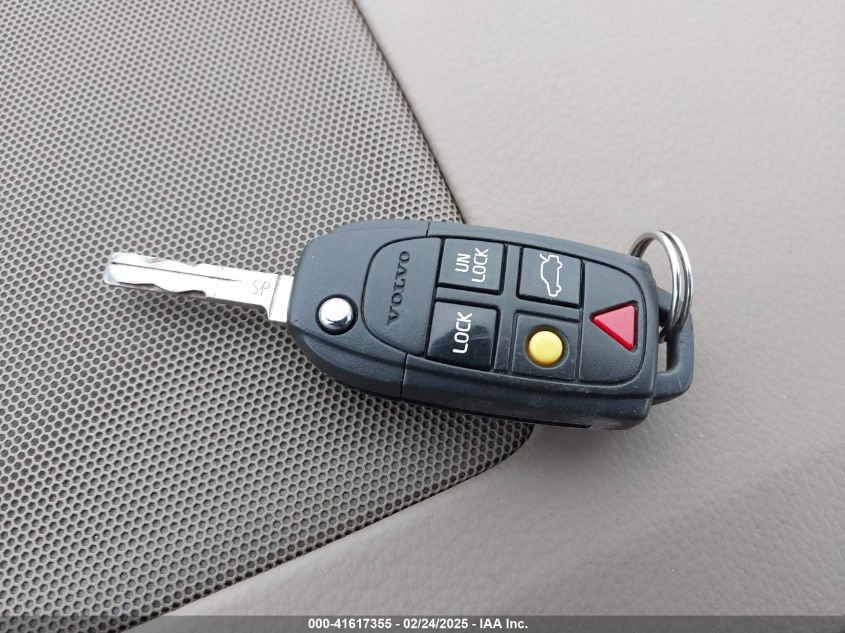 2004 Volvo Xc70 2.5T VIN: YV1SZ59H141162878 Lot: 41617355