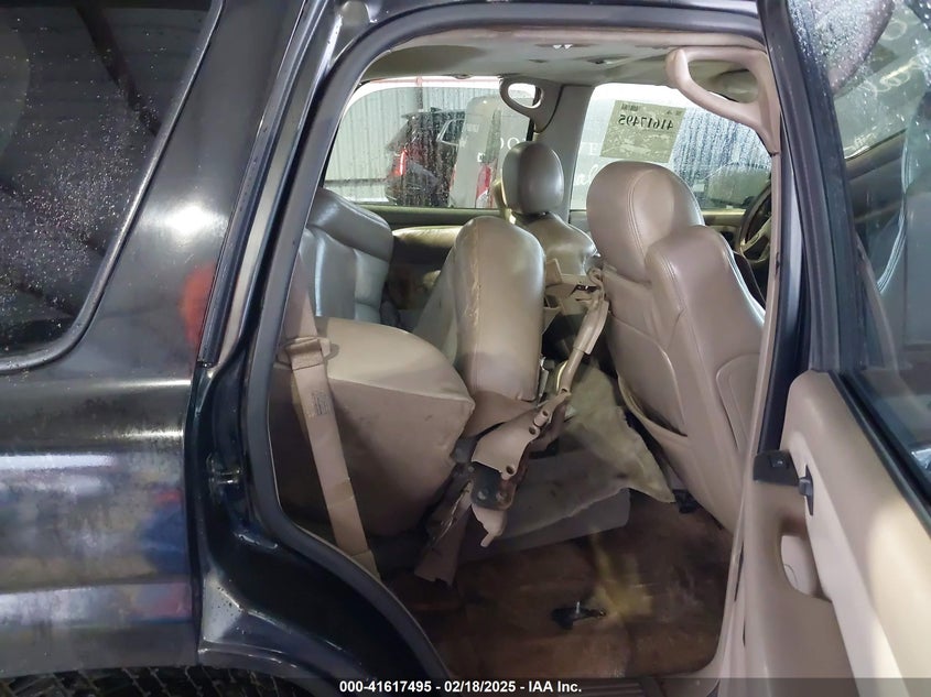 2003 GMC Yukon Denali VIN: 1GKEK63U23J210703 Lot: 41617495