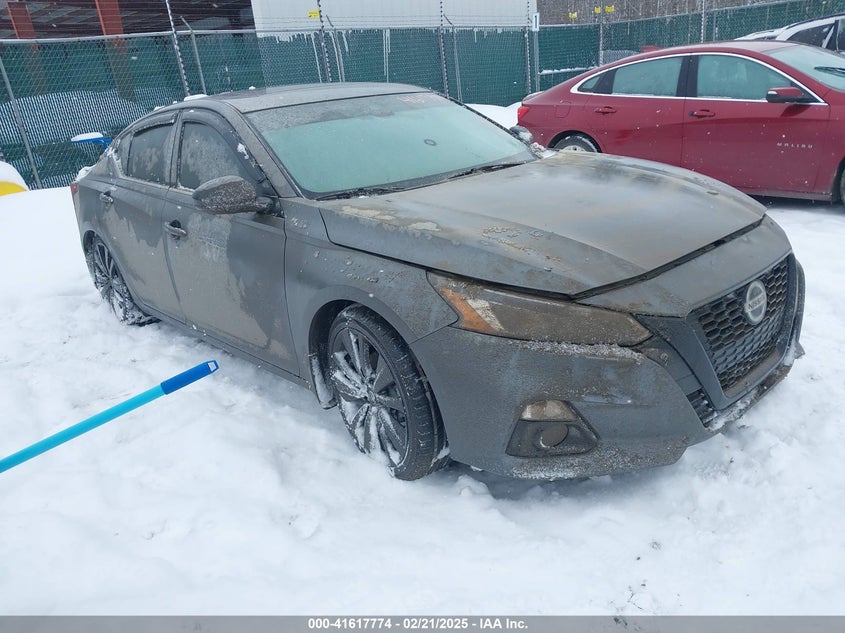 2022 Nissan Altima