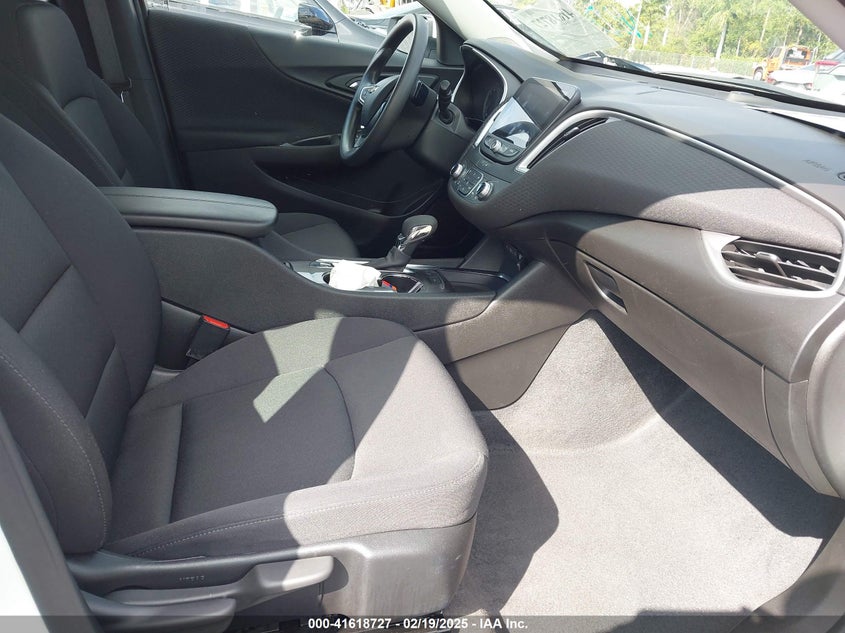 2024 CHEVROLET MALIBU VIN: 1G1ZD5ST1RF187316