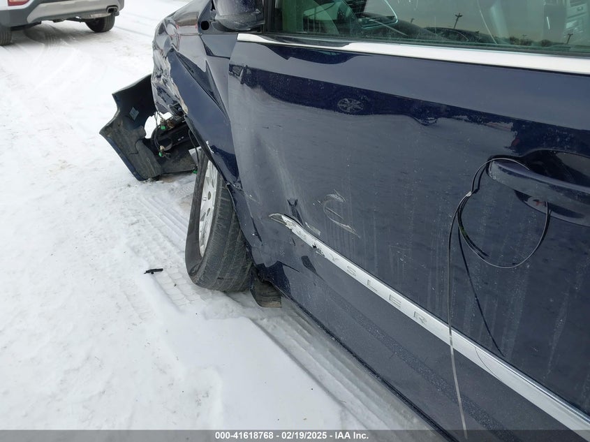 2014 Chrysler Town & Country Touring VIN: 2C4RC1BG3ER157985 Lot: 41618768