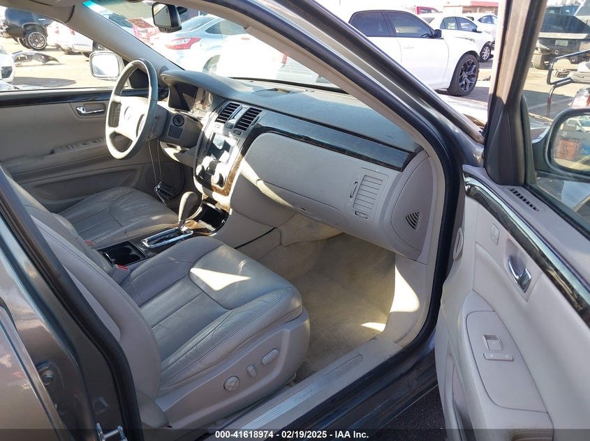 2008 CADILLAC DTS VIN: 1G6KD57Y08U186328