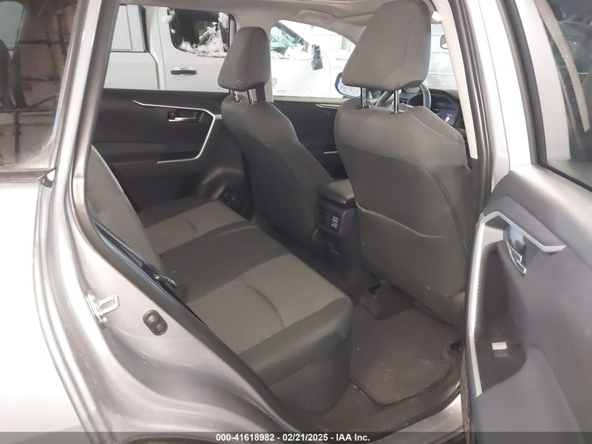 2024 TOYOTA RAV4 HYBRID XLE - 4T3RWRFV1RU161639