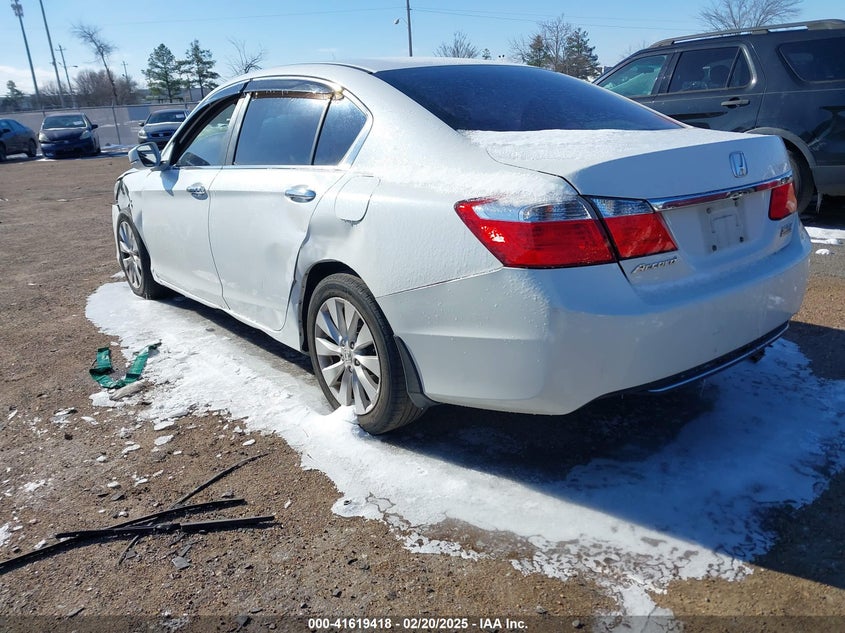 2015 HONDA ACCORD VIN: 1HGCR2F76FA165185