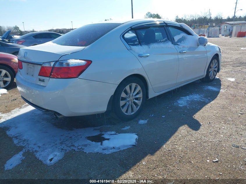 2015 HONDA ACCORD VIN: 1HGCR2F76FA165185
