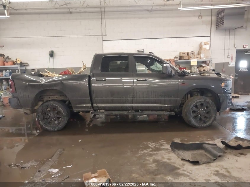 2023 RAM 2500 LARAMIE  4X4 6'4 BOX - 3C6UR5FL8PG646566